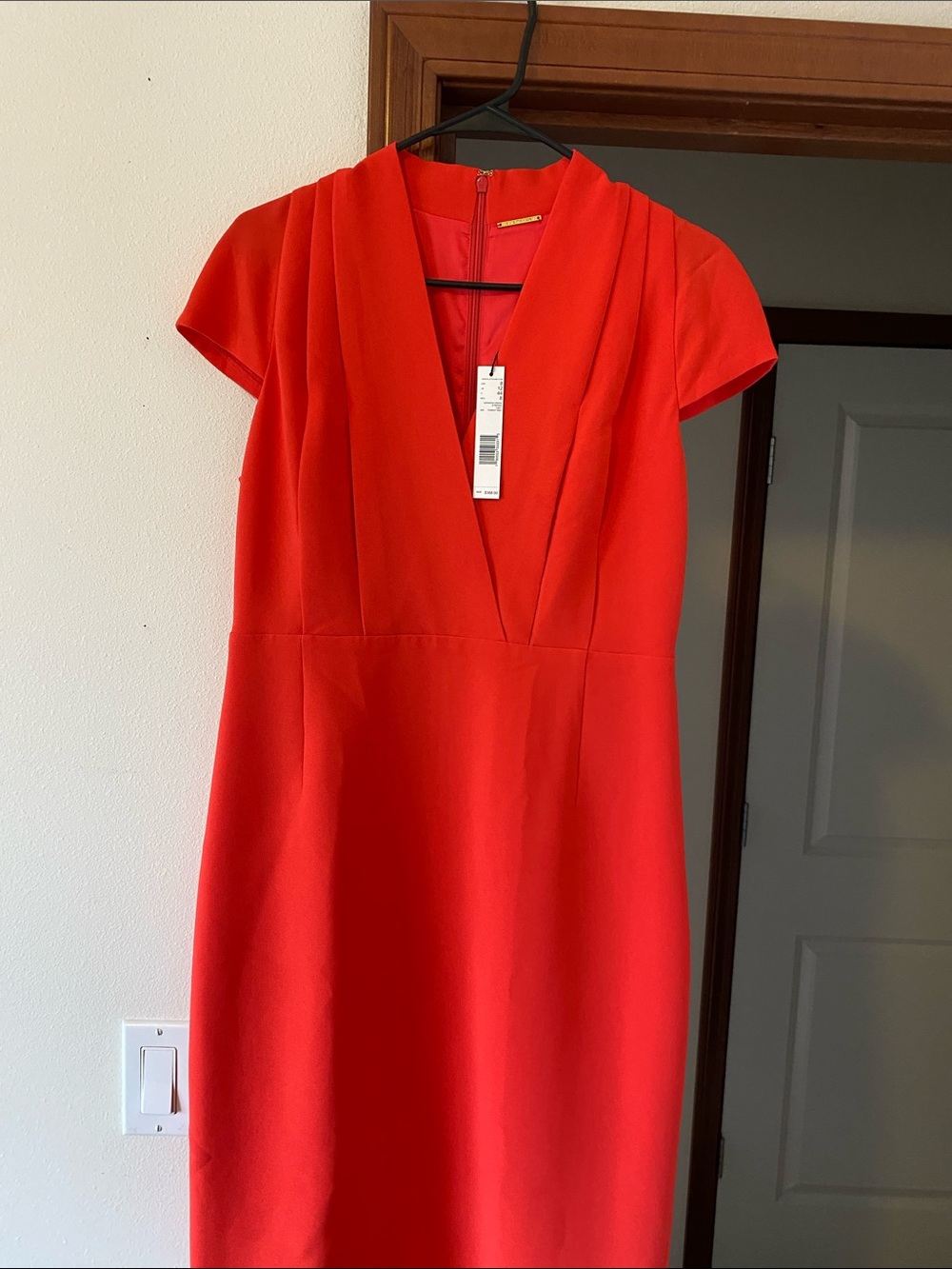 Elie Tahari Vibrant Red Cap-Sleeve Midi Sheath Dress